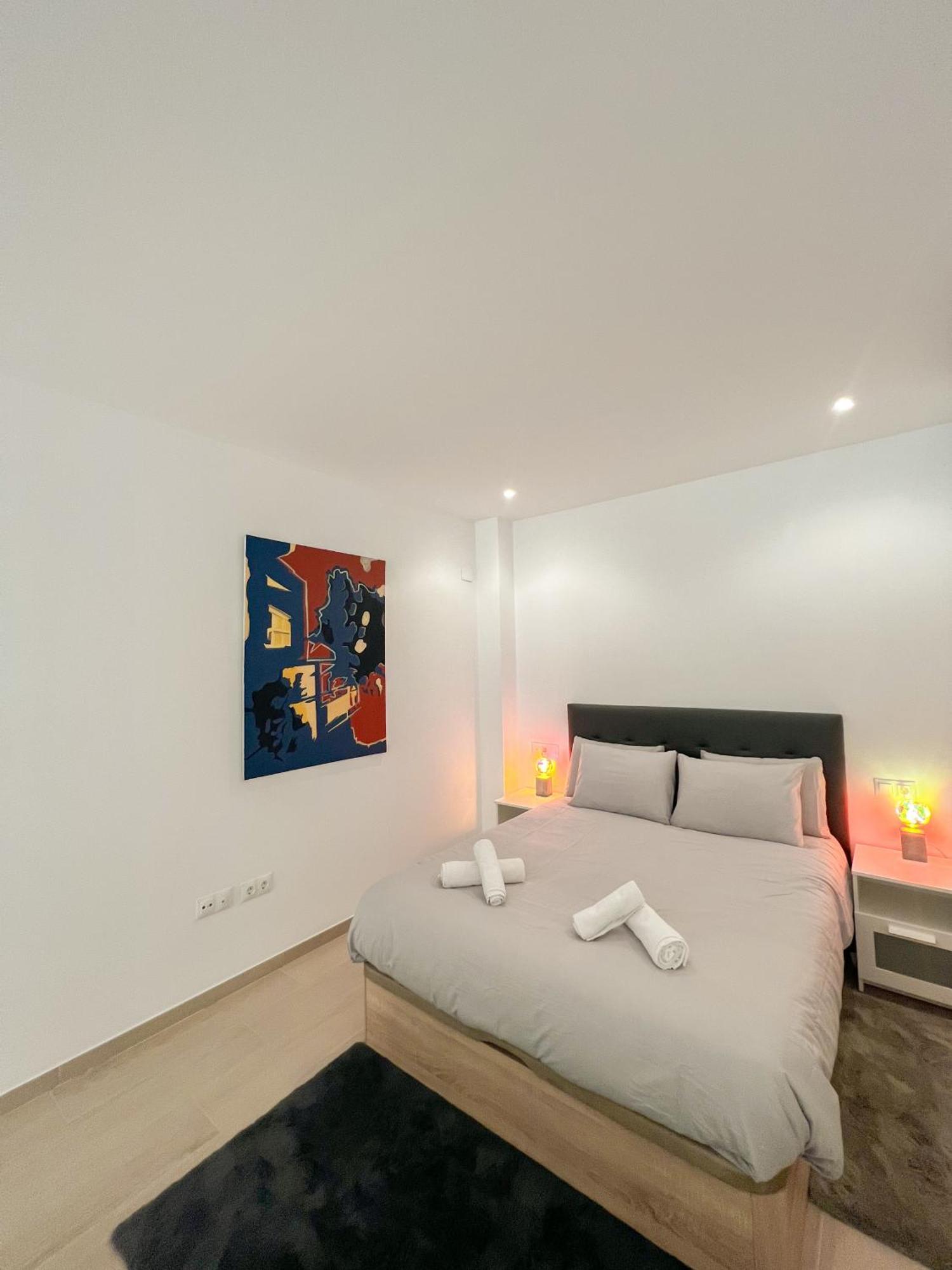 Cozy And Modern Family Flat Carihuela Leilighet Torremolinos Eksteriør bilde