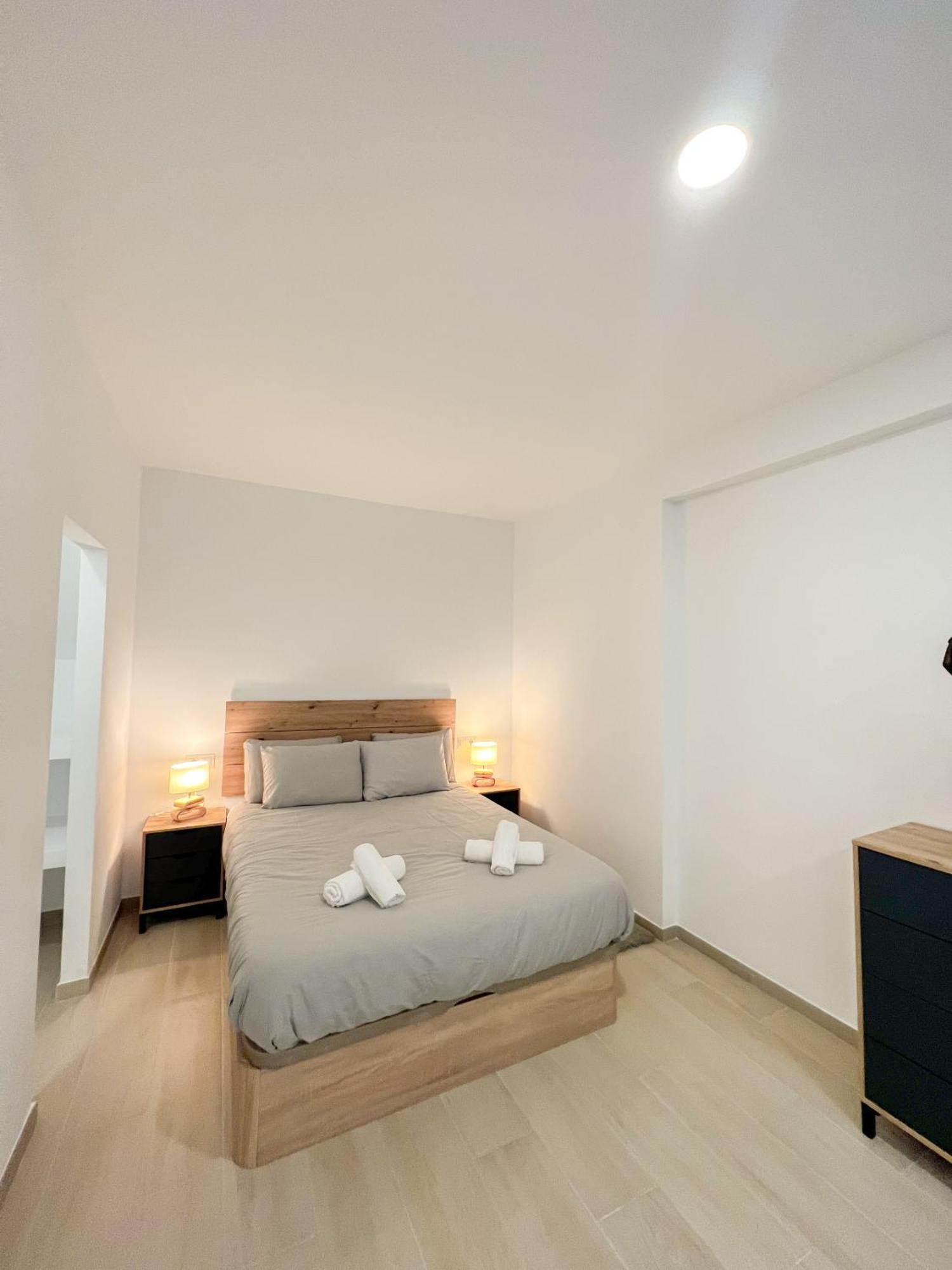 Cozy And Modern Family Flat Carihuela Leilighet Torremolinos Eksteriør bilde
