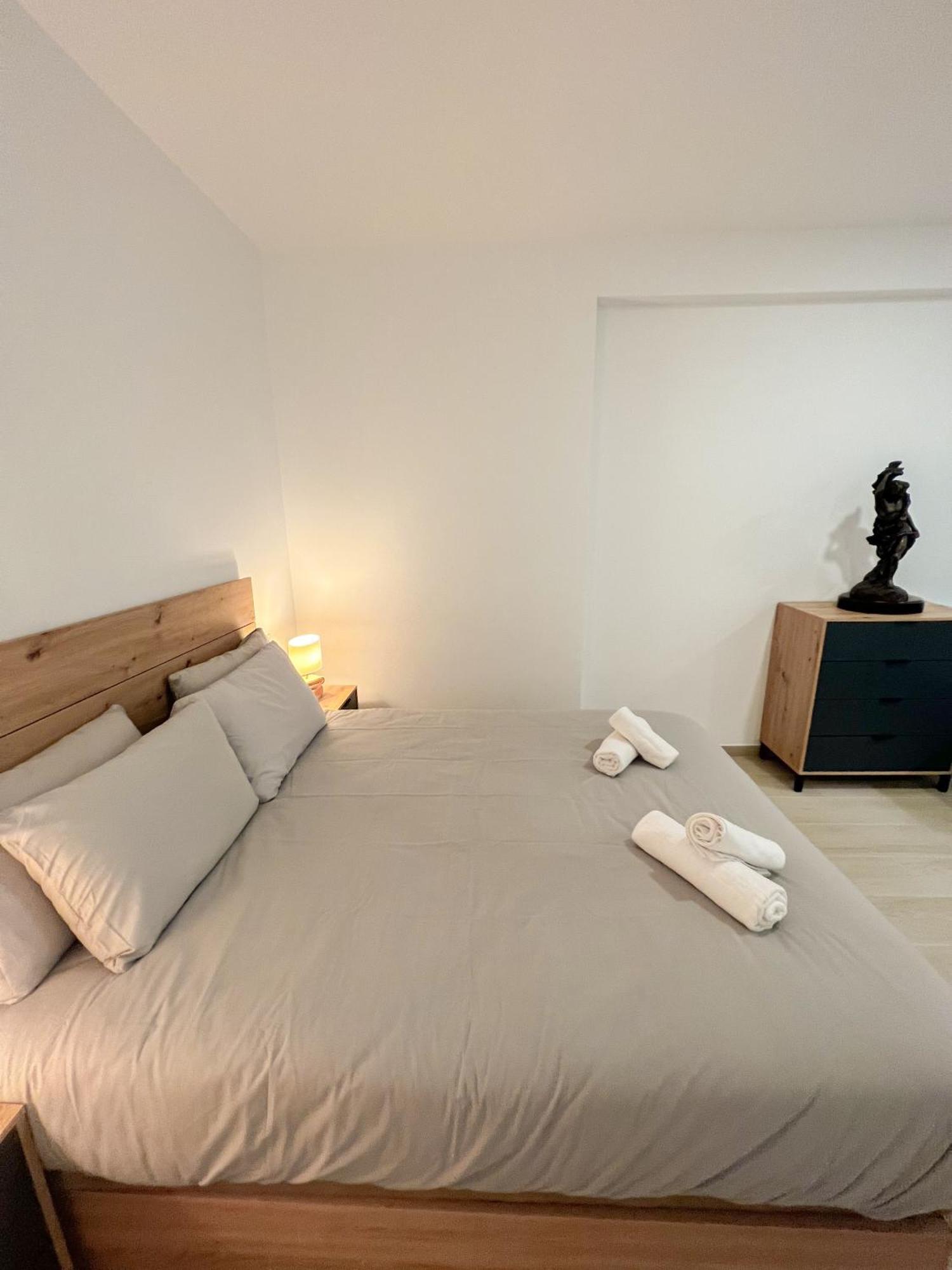 Cozy And Modern Family Flat Carihuela Leilighet Torremolinos Eksteriør bilde