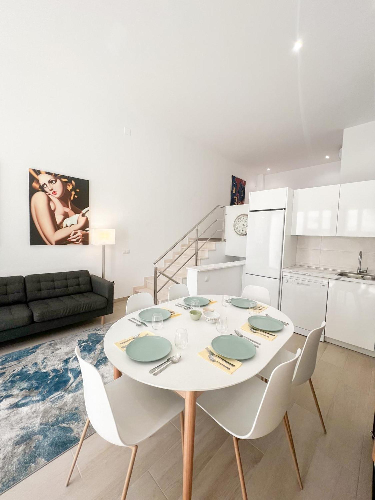 Cozy And Modern Family Flat Carihuela Leilighet Torremolinos Eksteriør bilde