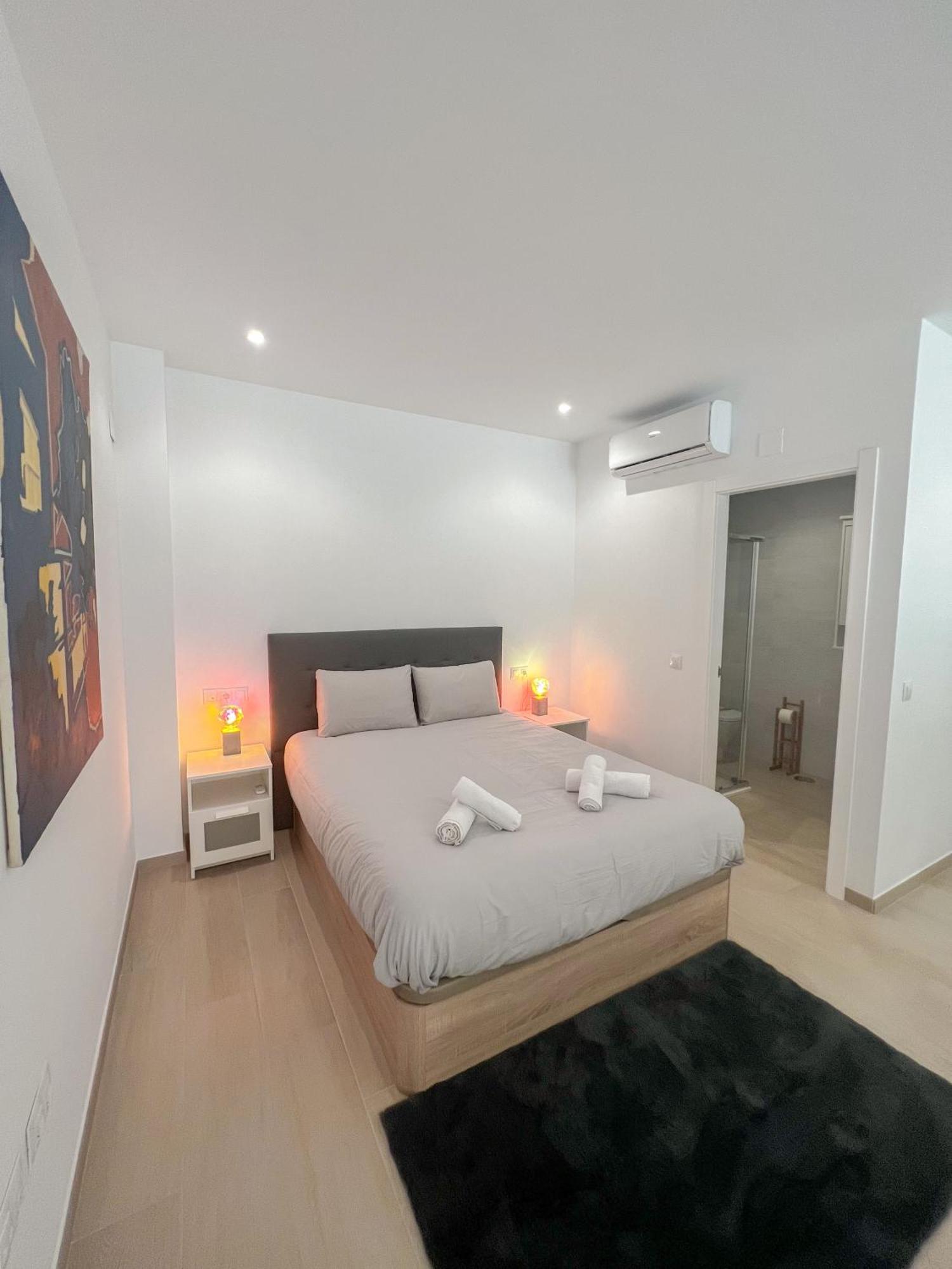 Cozy And Modern Family Flat Carihuela Leilighet Torremolinos Eksteriør bilde
