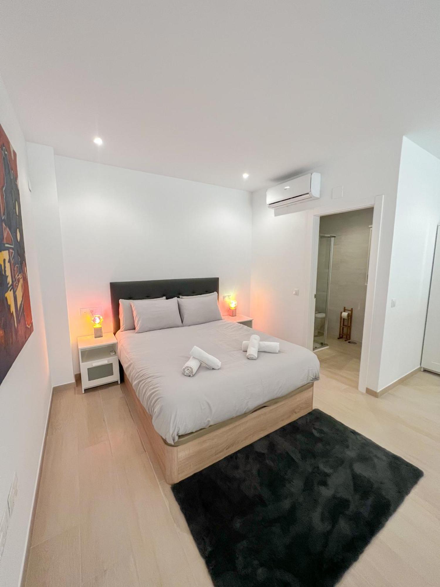 Cozy And Modern Family Flat Carihuela Leilighet Torremolinos Eksteriør bilde