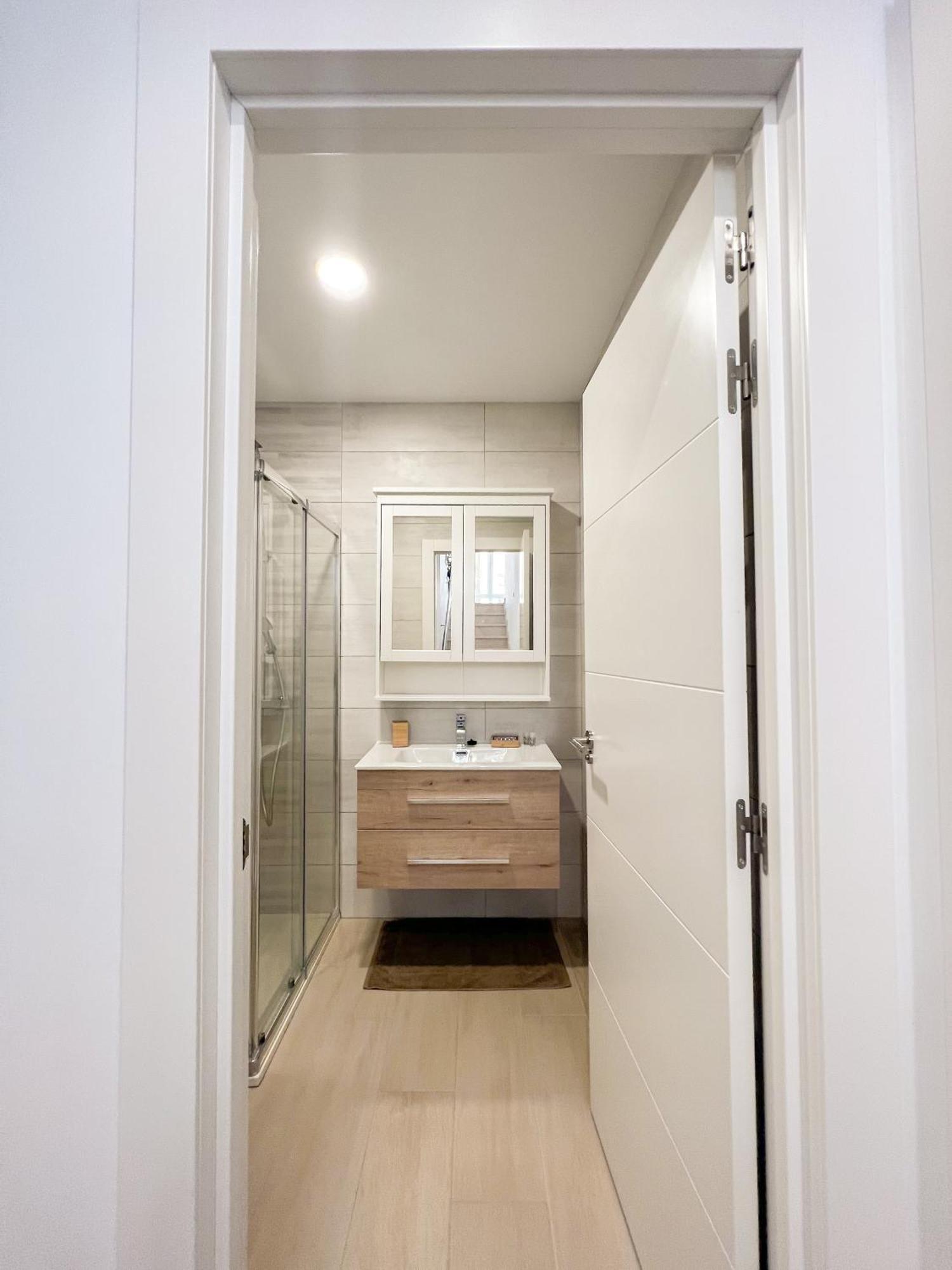 Cozy And Modern Family Flat Carihuela Leilighet Torremolinos Eksteriør bilde